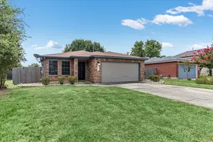 400 Ashbury Dr, Leander, TX 78641 - Photo 4