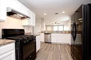 400 Ashbury Dr, Leander, TX 78641 - Photo 12