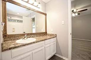 400 Ashbury Dr, Leander, TX 78641 - Photo 20