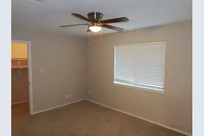 30003 Oakland Hills Drive, Georgetown, TX 78628 - Photo 20