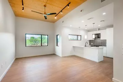 3515 Webberville Road #Vista, Austin, TX 78702 - Photo 2