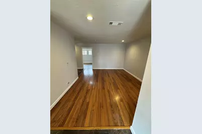 504 Westmorland Drive, Austin, TX 78745 - Photo 6