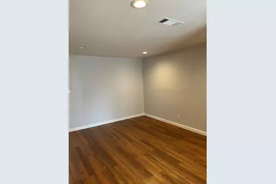 504 Westmorland Drive, Austin, TX 78745 - Photo 8