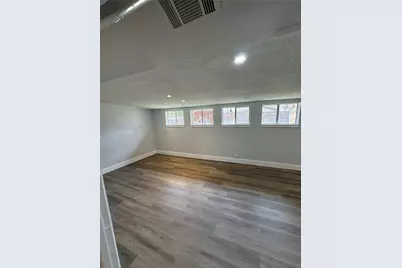 504 Westmorland Drive, Austin, TX 78745 - Photo 28