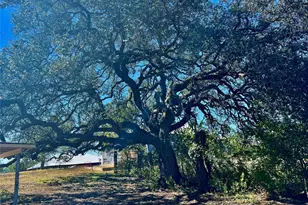 305 N Hall St, Richland Springs, TX 78643 - Photo 12