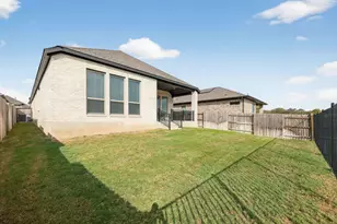 133 Plumbago Loop, Bastrop, TX 78602 - Photo 28