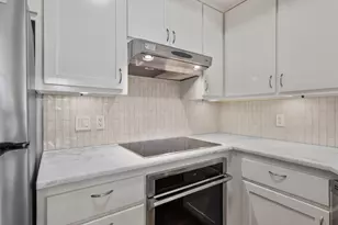 6000 Shepherd Mountain Cove, Austin, TX 78730 - Photo 8