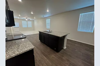 15024 Breccia Road, Manor, TX 78653 - Photo 10