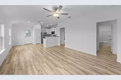 14604 Wahlbergs Way, Elgin, TX 78621 - Photo 4