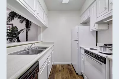 4539 Guadalupe Street #A104, Austin, TX 78751 - Photo 14