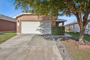 7608 Cayenne Ln, Austin, TX 78741 - Photo 2