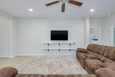 2205 Singletree Bend, Georgetown, TX 78628 - Photo 10
