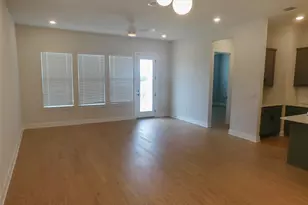 11808 Dillon Fls Dr, Austin, TX 78747 - Photo 8