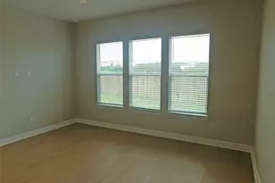 11808 Dillon Fls Dr, Austin, TX 78747 - Photo 14