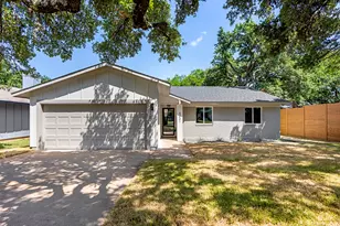 8001 Wakefield Dr, Austin, TX 78749 - Photo 2