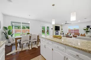 8503 Daleview Dr, Austin, TX 78757 - Photo 10