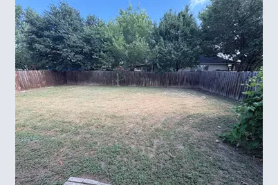 1367 Lakeside Loop, Round Rock, TX 78665 - Photo 18