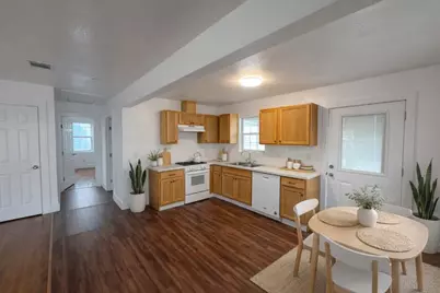 4611 Milburn Lane, Austin, TX 78702 - Photo 6