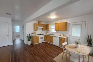 4611 Milburn Ln, Austin, TX 78702 - Photo 6