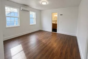 4611 Milburn Ln, Austin, TX 78702 - Photo 16