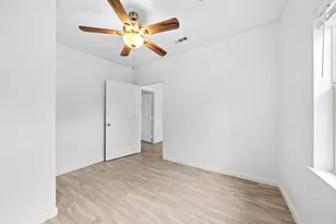 301 Tatum Rd, Martindale, TX 78655 - Photo 22