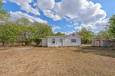 301 Tatum Road, Martindale, TX 78655 - Photo 4