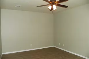 135 Marvin Cove, Hutto, TX 78634 - Photo 18