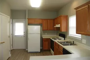 135 Marvin Cove, Hutto, TX 78634 - Photo 4