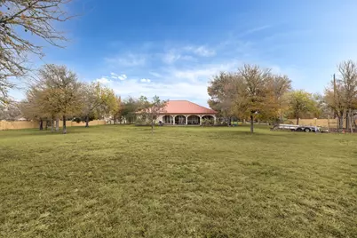 1202 Sierra Vista Cove, Lockhart, TX 78644 - Photo 28