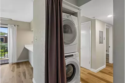 7801 Shoal Creek Boulevard #224, Austin, TX 78757 - Photo 8