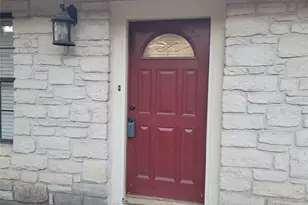 306 E Anderson Ave, Round Rock, TX 78664 - Photo 1