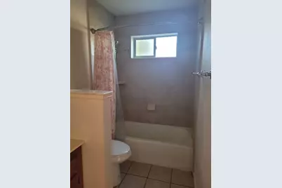 306 E Anderson Avenue, Round Rock, TX 78664 - Photo 8