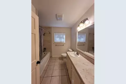 306 E Anderson Avenue, Round Rock, TX 78664 - Photo 10