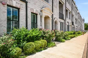 1023 Juniper St, Austin, TX 78702 - Photo 30