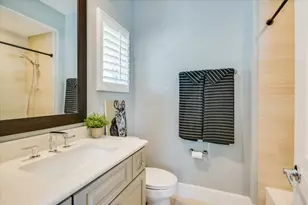 1023 Juniper St, Austin, TX 78702 - Photo 18