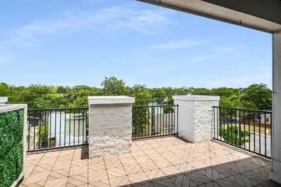 1023 Juniper Street, Austin, TX 78702 - Photo 22