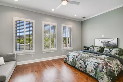 1023 Juniper Street, Austin, TX 78702 - Photo 12