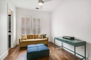 1023 Juniper St, Austin, TX 78702 - Photo 20