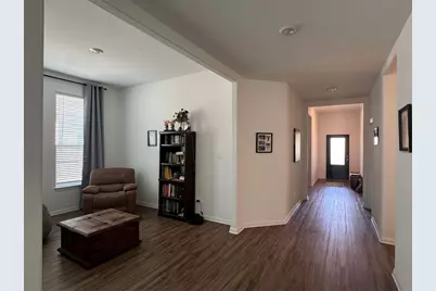 2005 Long Shadow Lane, Georgetown, TX 78628 - Photo 10