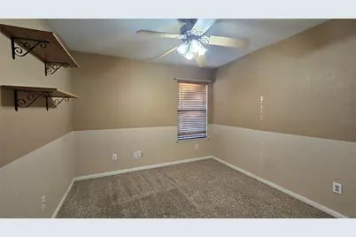 107 Helen Cove, Hutto, TX 78634 - Photo 22