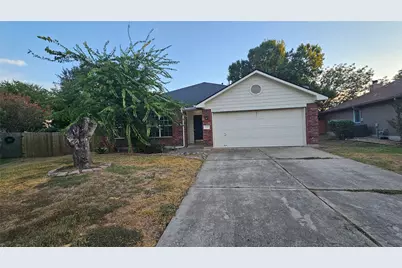 107 Helen Cove, Hutto, TX 78634 - Photo 2