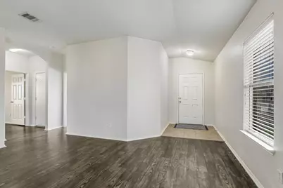 116 Mallard Lane, Leander, TX 78641 - Photo 4