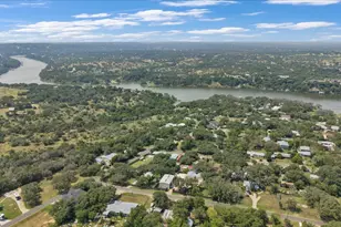 24705 Whitney Dr, Spicewood, TX 78669 - Photo 30