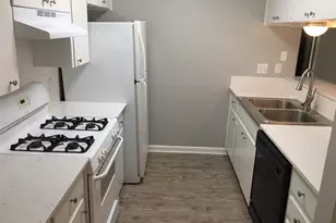 1910 Westridge Dr, Austin, TX 78704 - Photo 6