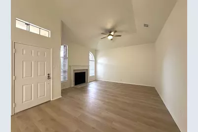 2105 Cervin Boulevard, Austin, TX 78728 - Photo 4