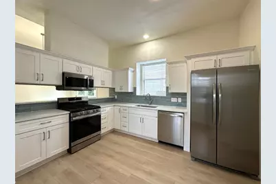 2105 Cervin Boulevard, Austin, TX 78728 - Photo 8