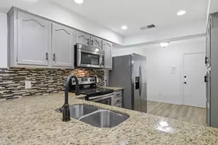 8110 Baywood Dr, Austin, TX 78759 - Photo 12