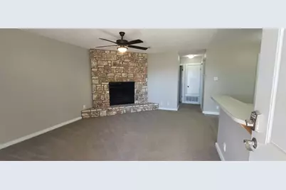 20800 Bonanza Street #B, Lago Vista, TX 78645 - Photo 4