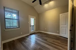 4526 Merle Dr, Austin, TX 78745 - Photo 14