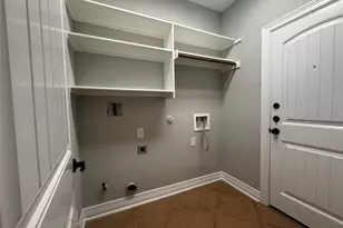 4526 Merle Dr, Austin, TX 78745 - Photo 10